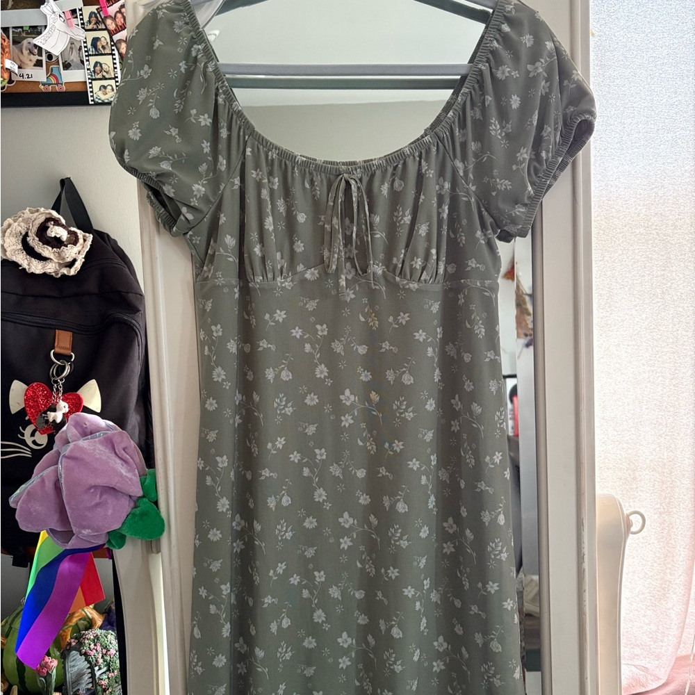 Floral Puff Sleeve Dress